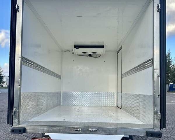 Белый Мерседес Sprinter, объемом двигателя 2.2 л и пробегом 218 тыс. км за 34550 $, фото 29 на Automoto.ua