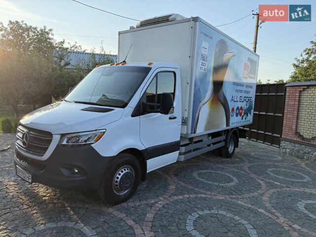 Белый Мерседес Sprinter, объемом двигателя 2.99 л и пробегом 20 тыс. км за 70000 $, фото 1 на Automoto.ua