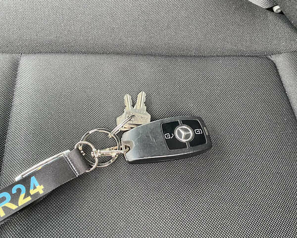 Білий Мерседес Sprinter, об'ємом двигуна 2.14 л та пробігом 280 тис. км за 28500 $, фото 30 на Automoto.ua