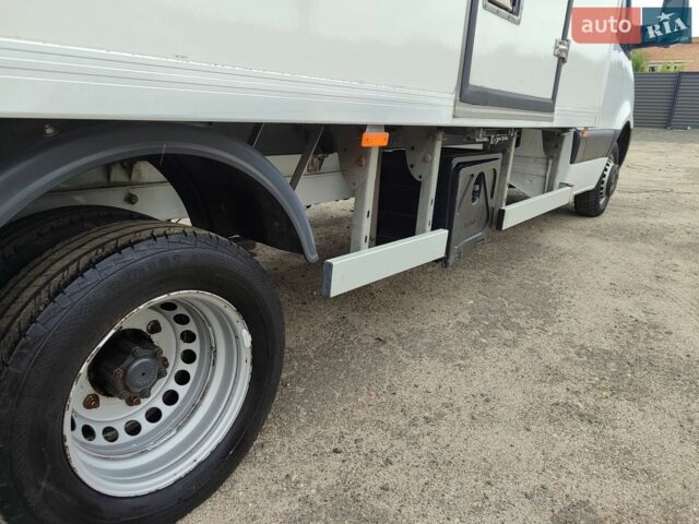 Белый Мерседес Sprinter, объемом двигателя 2.1 л и пробегом 244 тыс. км за 29900 $, фото 15 на Automoto.ua