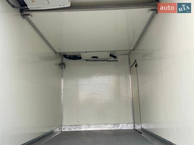 Белый Мерседес Sprinter, объемом двигателя 3 л и пробегом 253 тыс. км за 28500 $, фото 19 на Automoto.ua