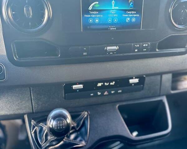 Белый Мерседес Sprinter, объемом двигателя 2.2 л и пробегом 218 тыс. км за 34550 $, фото 45 на Automoto.ua