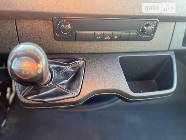 Білий Мерседес Sprinter, об'ємом двигуна 2.15 л та пробігом 277 тис. км за 25000 $, фото 11 на Automoto.ua