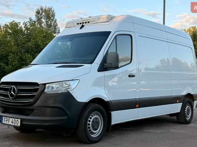 Белый Мерседес Sprinter, объемом двигателя 2.2 л и пробегом 263 тыс. км за 25000 $, фото 29 на Automoto.ua