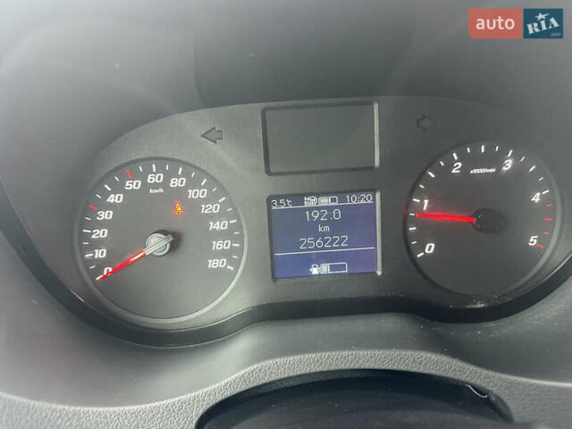 Білий Мерседес Sprinter, об'ємом двигуна 2.2 л та пробігом 256 тис. км за 27700 $, фото 59 на Automoto.ua