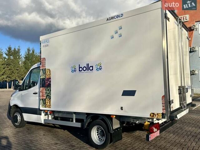 Белый Мерседес Sprinter, объемом двигателя 2.2 л и пробегом 218 тыс. км за 34550 $, фото 13 на Automoto.ua