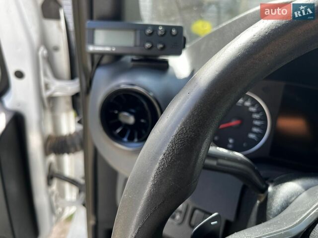 Білий Мерседес Sprinter, об'ємом двигуна 3 л та пробігом 870 тис. км за 29999 $, фото 12 на Automoto.ua