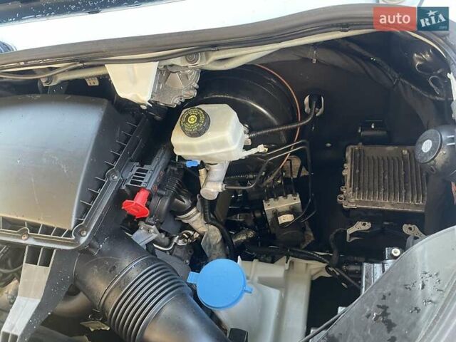 Белый Мерседес Sprinter, объемом двигателя 3 л и пробегом 254 тыс. км за 27500 $, фото 32 на Automoto.ua