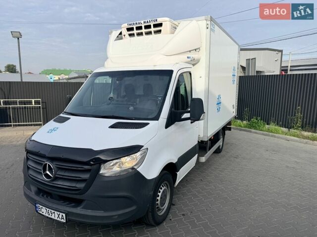 Білий Мерседес Sprinter, об'ємом двигуна 2.1 л та пробігом 256 тис. км за 26000 $, фото 1 на Automoto.ua