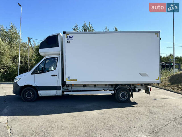 Белый Мерседес Sprinter, объемом двигателя 3 л и пробегом 591 тыс. км за 29000 $, фото 6 на Automoto.ua