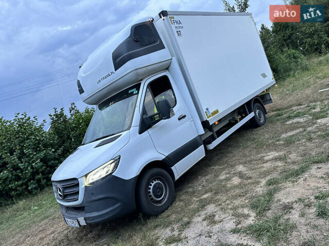 Белый Мерседес Sprinter, объемом двигателя 3 л и пробегом 591 тыс. км за 29000 $, фото 24 на Automoto.ua