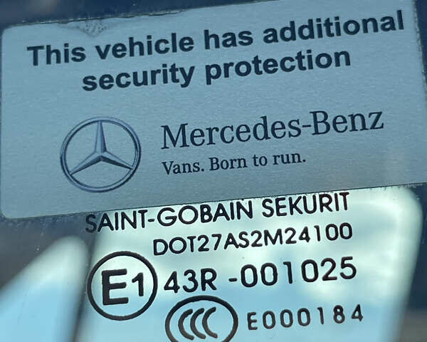 Белый Мерседес Sprinter, объемом двигателя 2.1 л и пробегом 244 тыс. км за 23750 $, фото 16 на Automoto.ua