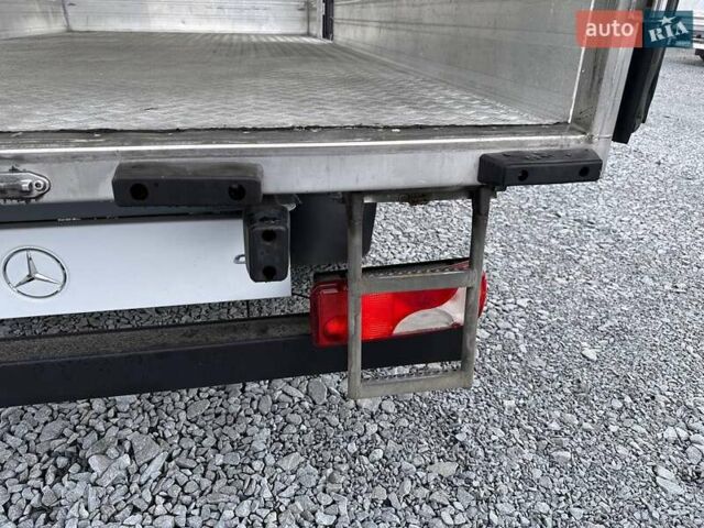 Белый Мерседес Sprinter, объемом двигателя 2.2 л и пробегом 192 тыс. км за 29800 $, фото 27 на Automoto.ua