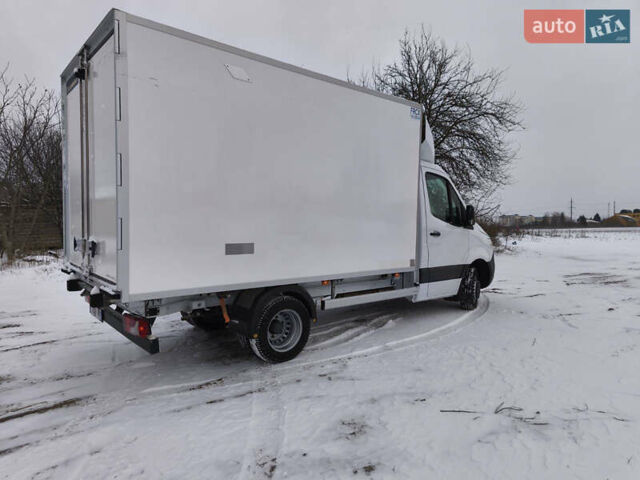 Білий Мерседес Sprinter, об'ємом двигуна 2.2 л та пробігом 242 тис. км за 32500 $, фото 7 на Automoto.ua