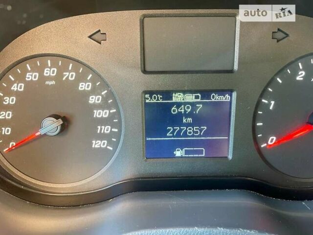 Білий Мерседес Sprinter, об'ємом двигуна 2.15 л та пробігом 277 тис. км за 25000 $, фото 9 на Automoto.ua