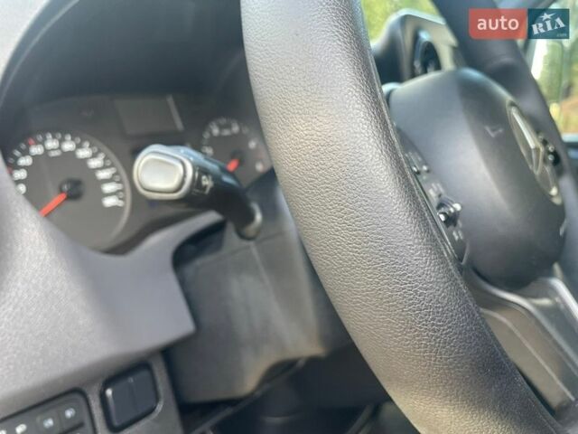 Белый Мерседес Sprinter, объемом двигателя 2.2 л и пробегом 360 тыс. км за 30800 $, фото 12 на Automoto.ua