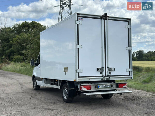 Белый Мерседес Sprinter, объемом двигателя 2.2 л и пробегом 400 тыс. км за 28999 $, фото 10 на Automoto.ua