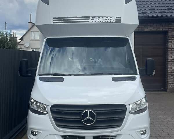 Белый Мерседес Sprinter, объемом двигателя 3 л и пробегом 254 тыс. км за 27500 $, фото 4 на Automoto.ua