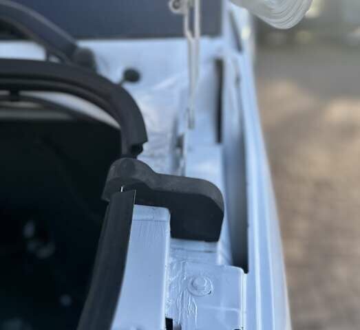 Белый Мерседес Sprinter, объемом двигателя 2.2 л и пробегом 218 тыс. км за 34550 $, фото 39 на Automoto.ua