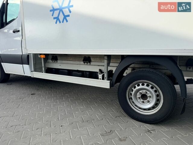 Білий Мерседес Sprinter, об'ємом двигуна 2.1 л та пробігом 256 тис. км за 26000 $, фото 8 на Automoto.ua