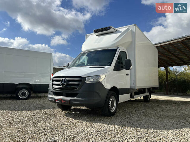 Белый Мерседес Sprinter, объемом двигателя 2.2 л и пробегом 300 тыс. км за 28500 $, фото 44 на Automoto.ua