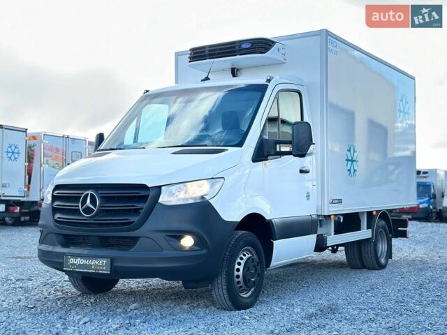 Белый Мерседес Sprinter, объемом двигателя 2.2 л и пробегом 152 тыс. км за 33900 $, фото 13 на Automoto.ua