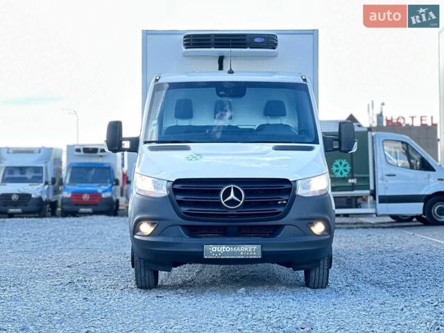 Белый Мерседес Sprinter, объемом двигателя 2.2 л и пробегом 152 тыс. км за 33900 $, фото 12 на Automoto.ua