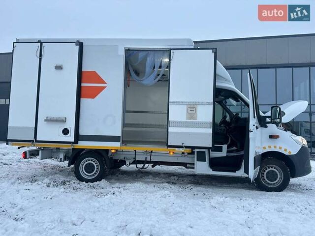 Белый Мерседес Sprinter, объемом двигателя 2.2 л и пробегом 166 тыс. км за 26800 $, фото 15 на Automoto.ua