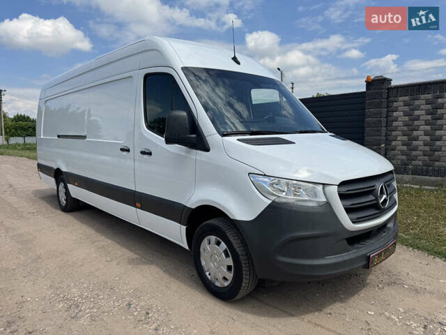 Белый Мерседес Sprinter, объемом двигателя 2.2 л и пробегом 210 тыс. км за 30800 $, фото 36 на Automoto.ua