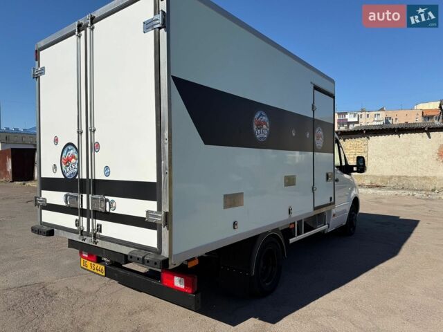 Белый Мерседес Sprinter, объемом двигателя 3 л и пробегом 140 тыс. км за 45700 $, фото 4 на Automoto.ua