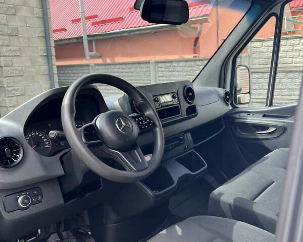 Белый Мерседес Sprinter, объемом двигателя 2.1 л и пробегом 275 тыс. км за 22500 $, фото 16 на Automoto.ua