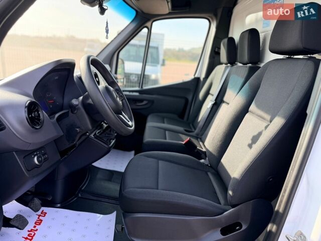 Білий Мерседес Sprinter, об'ємом двигуна 2.1 л та пробігом 364 тис. км за 26500 $, фото 23 на Automoto.ua