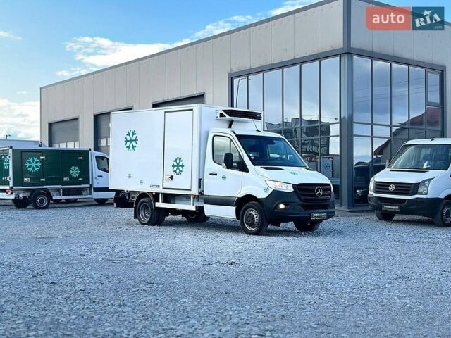 Белый Мерседес Sprinter, объемом двигателя 2.2 л и пробегом 152 тыс. км за 34900 $, фото 4 на Automoto.ua