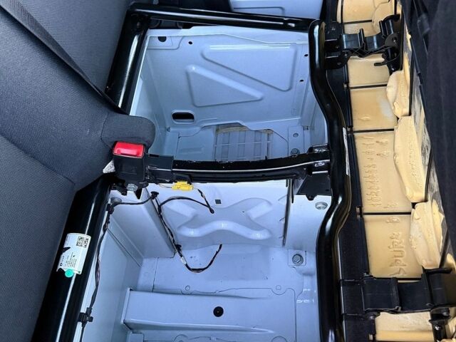 Белый Мерседес Sprinter, объемом двигателя 2.2 л и пробегом 242 тыс. км за 35800 $, фото 48 на Automoto.ua