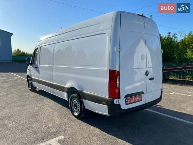 Белый Мерседес Sprinter, объемом двигателя 3 л и пробегом 279 тыс. км за 32999 $, фото 49 на Automoto.ua