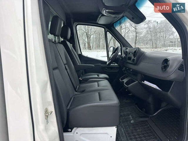 Белый Мерседес Sprinter, объемом двигателя 3 л и пробегом 134 тыс. км за 45800 $, фото 19 на Automoto.ua