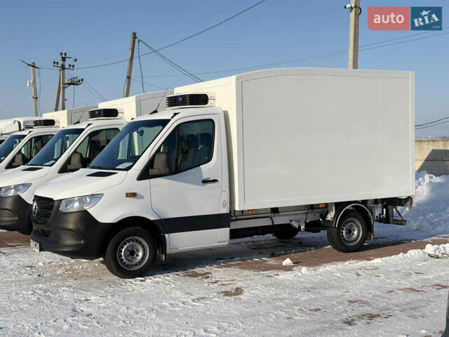 Белый Мерседес Sprinter, объемом двигателя 2 л и пробегом 242 тыс. км за 24900 $, фото 4 на Automoto.ua