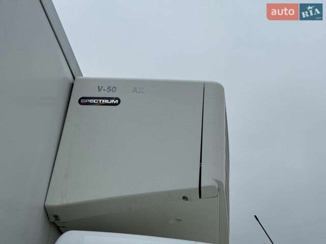 Белый Мерседес Sprinter, объемом двигателя 2.2 л и пробегом 242 тыс. км за 35800 $, фото 12 на Automoto.ua