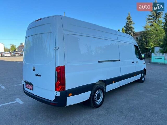 Белый Мерседес Sprinter, объемом двигателя 3 л и пробегом 279 тыс. км за 32999 $, фото 14 на Automoto.ua