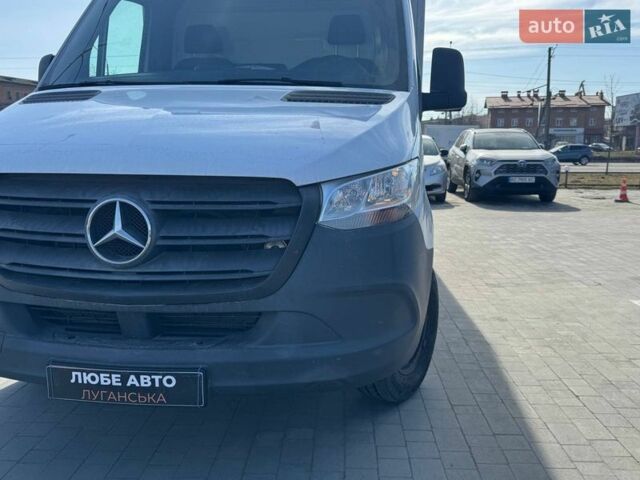 Білий Мерседес Sprinter, об'ємом двигуна 2.2 л та пробігом 110 тис. км за 38900 $, фото 1 на Automoto.ua