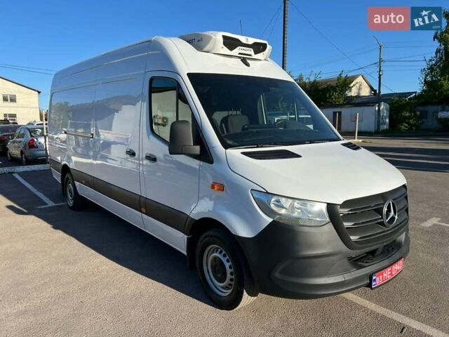 Белый Мерседес Sprinter, объемом двигателя 3 л и пробегом 279 тыс. км за 32999 $, фото 38 на Automoto.ua