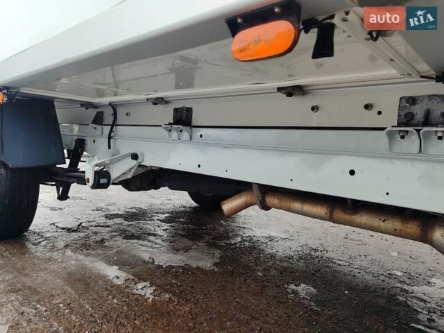Білий Мерседес Sprinter, об'ємом двигуна 2.1 л та пробігом 295 тис. км за 25900 $, фото 12 на Automoto.ua