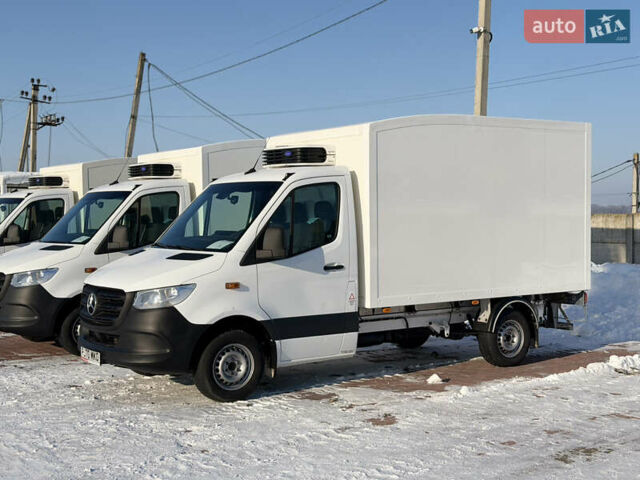Белый Мерседес Sprinter, объемом двигателя 2 л и пробегом 242 тыс. км за 24900 $, фото 3 на Automoto.ua