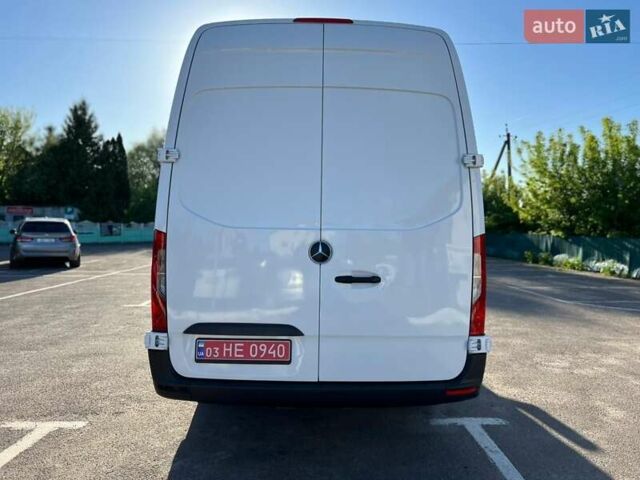 Белый Мерседес Sprinter, объемом двигателя 3 л и пробегом 279 тыс. км за 32999 $, фото 54 на Automoto.ua