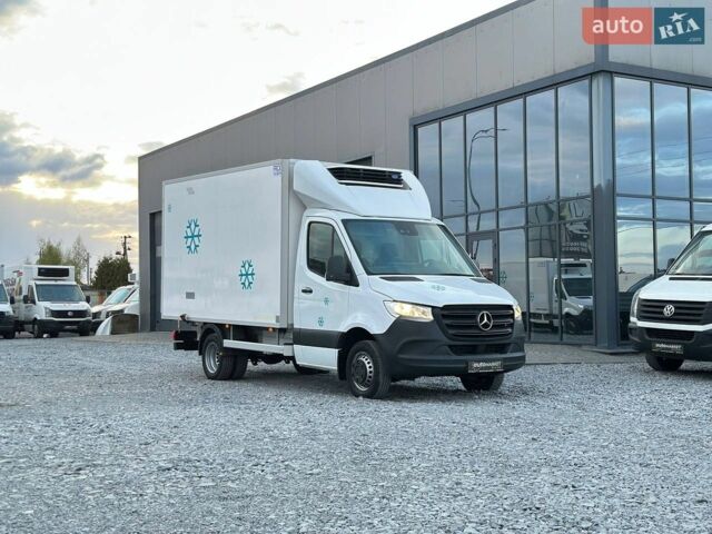 Белый Мерседес Sprinter, объемом двигателя 2.2 л и пробегом 142 тыс. км за 33900 $, фото 7 на Automoto.ua