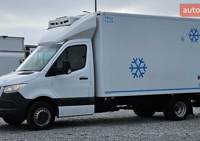 Белый Мерседес Sprinter, объемом двигателя 2.2 л и пробегом 190 тыс. км за 35900 $, фото 14 на Automoto.ua