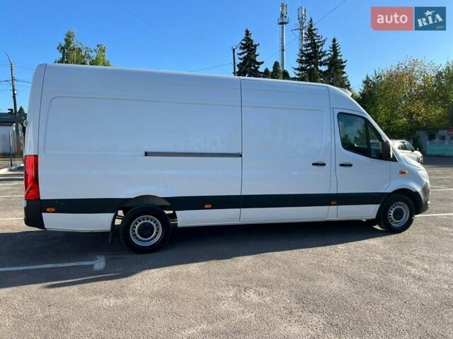 Белый Мерседес Sprinter, объемом двигателя 3 л и пробегом 279 тыс. км за 32999 $, фото 41 на Automoto.ua