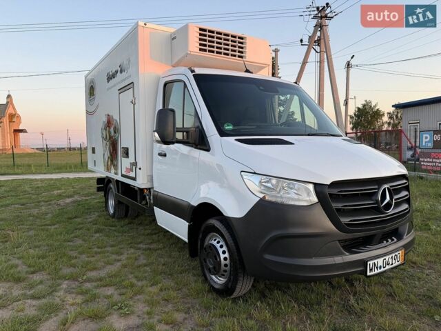 Белый Мерседес Sprinter, объемом двигателя 2.2 л и пробегом 242 тыс. км за 35900 $, фото 12 на Automoto.ua