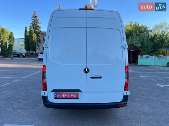 Белый Мерседес Sprinter, объемом двигателя 3 л и пробегом 279 тыс. км за 32999 $, фото 13 на Automoto.ua