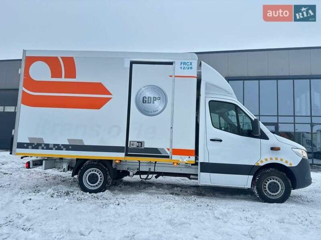 Белый Мерседес Sprinter, объемом двигателя 2.2 л и пробегом 166 тыс. км за 26800 $, фото 1 на Automoto.ua